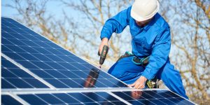 Installation Maintenance Panneaux Solaires Photovoltaïques à Balaguier-sur-Rance